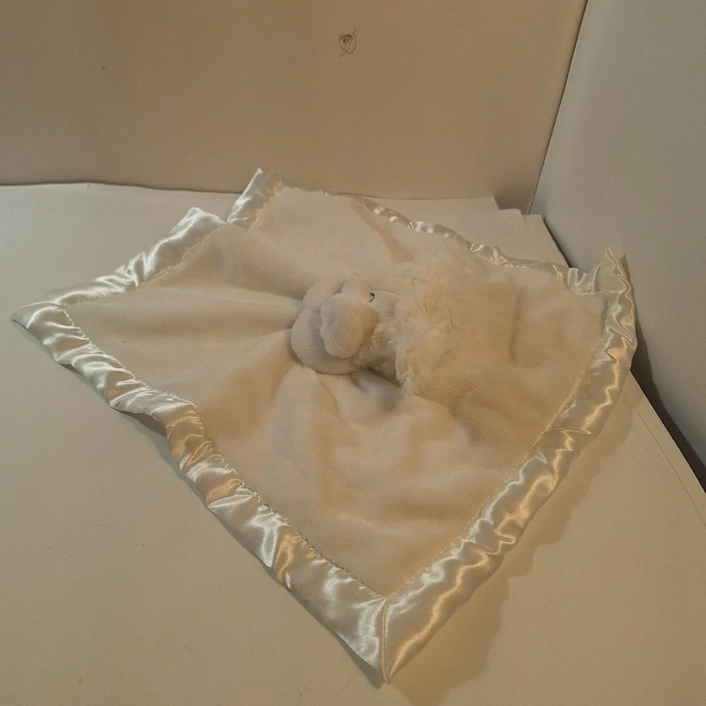 Carters carters white